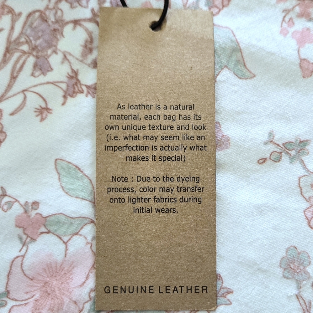 Margot New York🗽 "Emmy" Card Holder - NWT - Picture 8 of 16